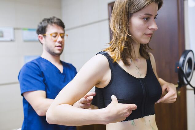 Uso de roupas de compressão após aumento de mama com ácido hialurônico